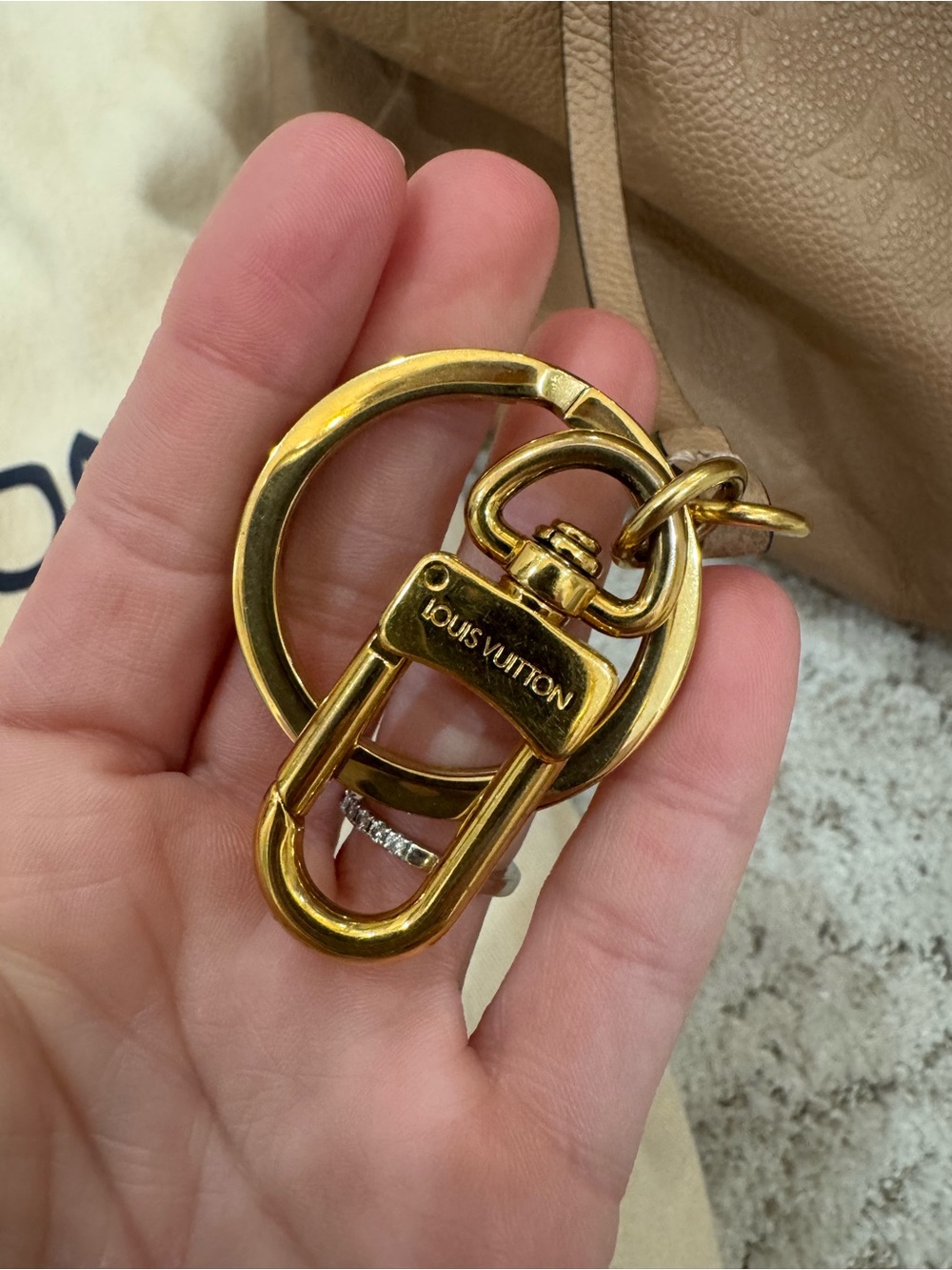 Louis Vuitton Monogram-Empriente Artsy MM in Papyrus - Picture 3 of 16